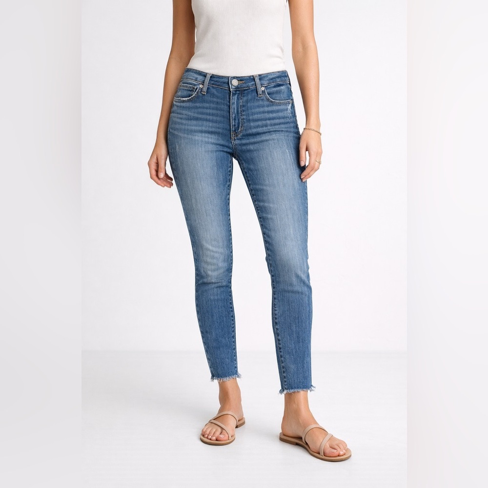 LOFT Curvy Skinny Jeans Women’s Size 27 / 4 Medium Wash Raw Hem